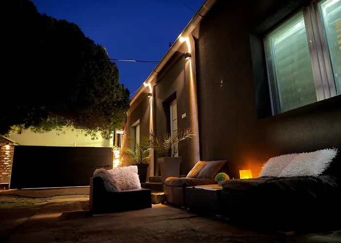 아파트 Beta House